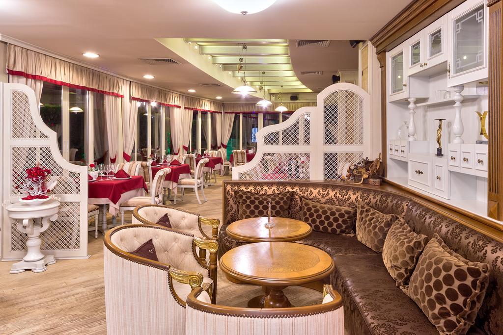 Hotel Club Central Хисаря Экстерьер фото