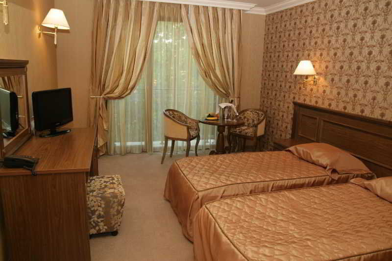 Hotel Club Central Хисаря Экстерьер фото